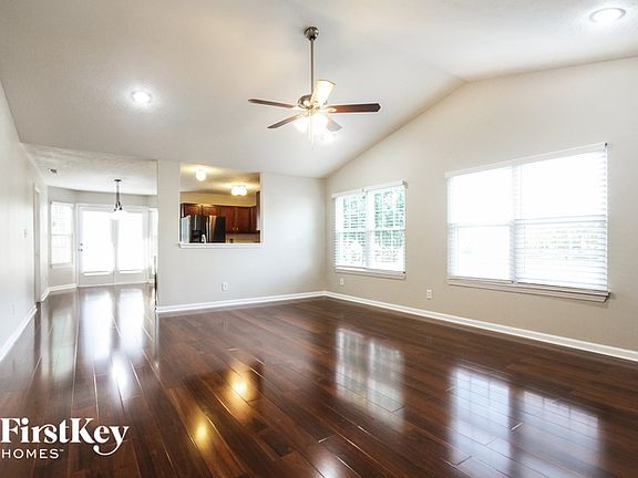 2nd image of 8426 Bluestem Ln