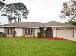 726 Hawser St NE, Palm Bay, FL 32907