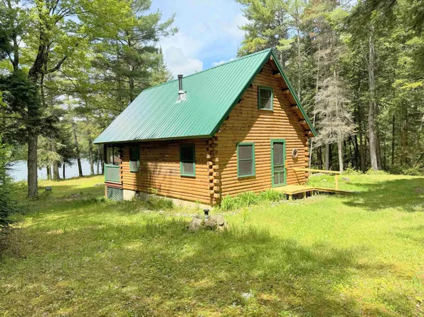 427 Sanderlin Drive, Newbury, VT 05051