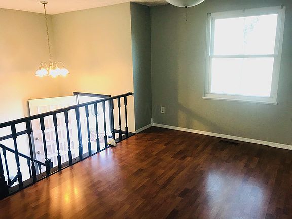 3rd image of 8657 Renaa Ave