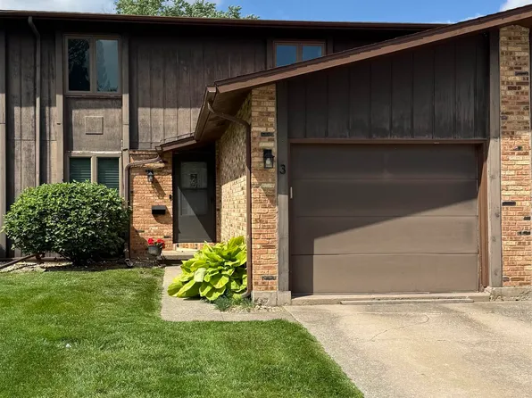 3 Cedar Dr, Macomb, IL 61455