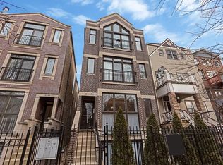 3247 N Racine Ave, Chicago, IL 60657