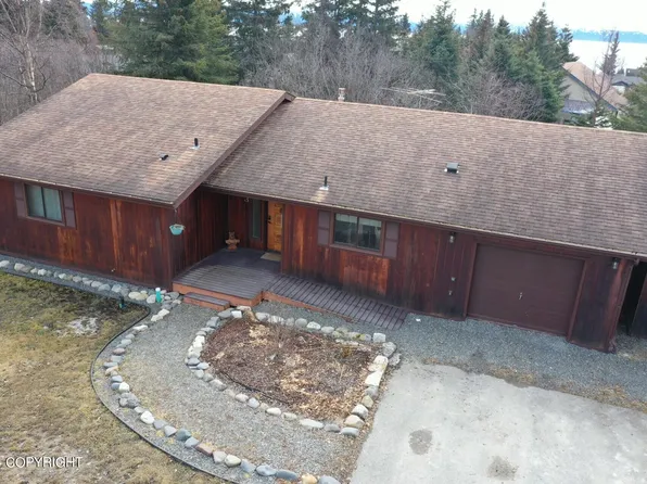 163 E Bayview Ave, Homer, AK 99603