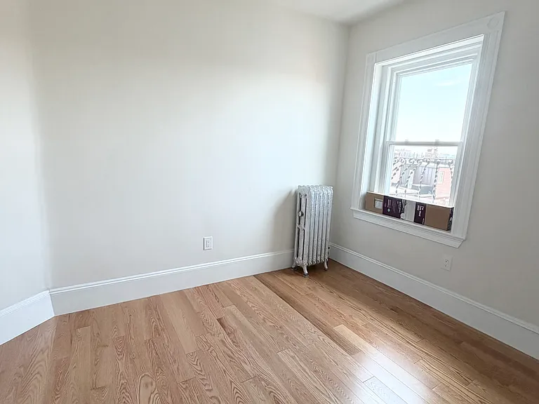 106 Myrtle St #18 — Photo 10