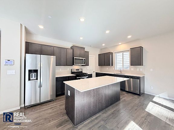 3rd image of 10730 188th St E