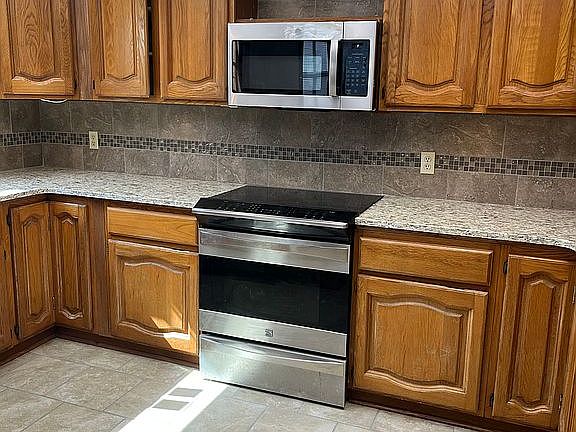 5th image of 2609 Georgia Ave