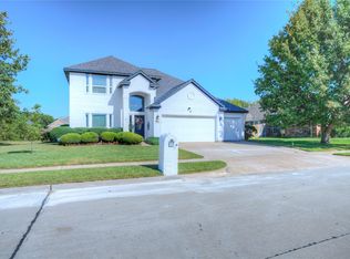 5321 Ridge View Dr, Watauga, TX 76137