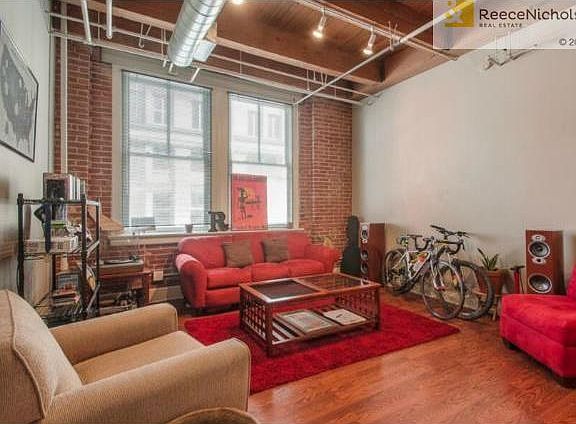 4th image of 700 Broadway Blvd #204