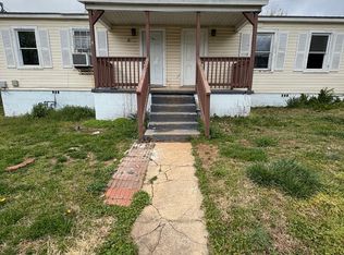 8 W 8th St, Greenville, SC 29611