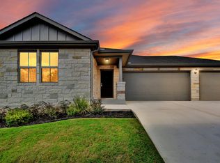 105 Foxroll Cv, Hutto, TX 78634