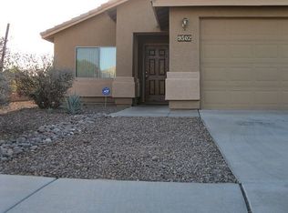 9502 N Scarlet Tanager Ln, Tucson, AZ 85742