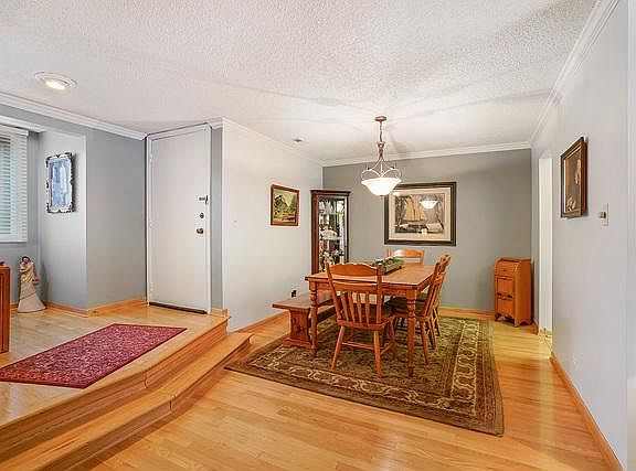 4th image of 8216 Holly Ct #17C