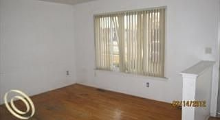 4th image of 8712 Hamilton Dr E