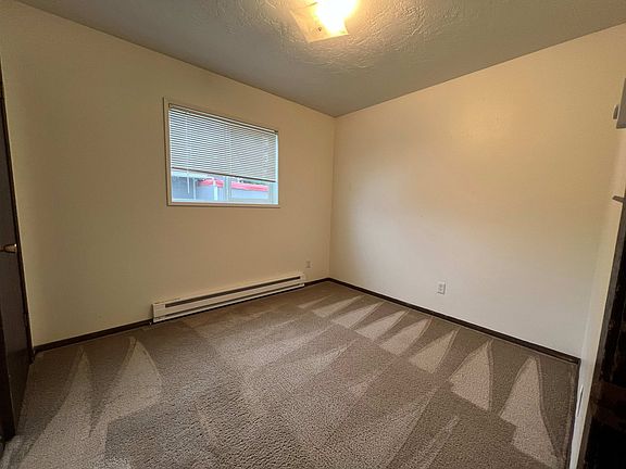 5th image of 1046 9th Ave