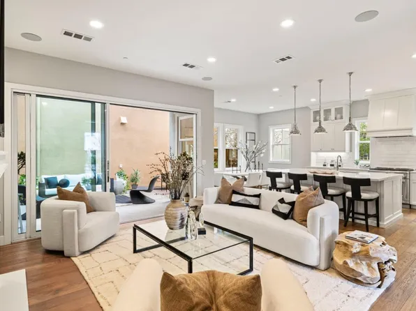 3103 Mena Dr, San Mateo, CA 94403