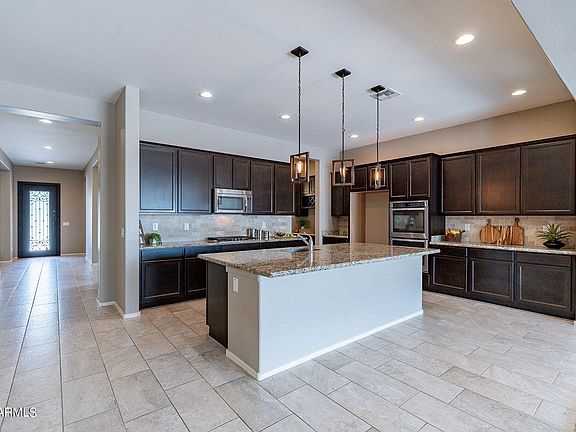 5th image of 22883 E PARKSIDE Drive