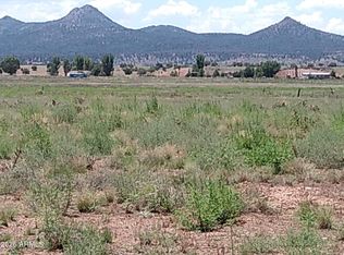 26250 N CHAMPAGNE Lane #-, Paulden, AZ 86334