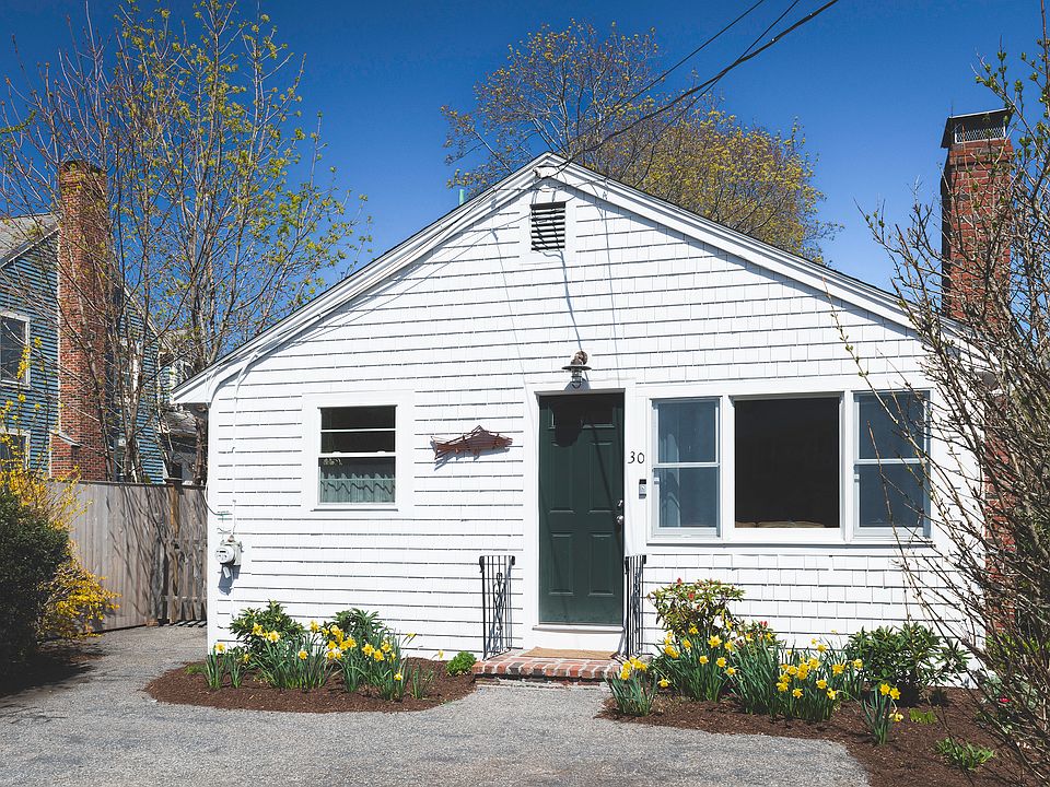 1st image of 30 Newmarch St