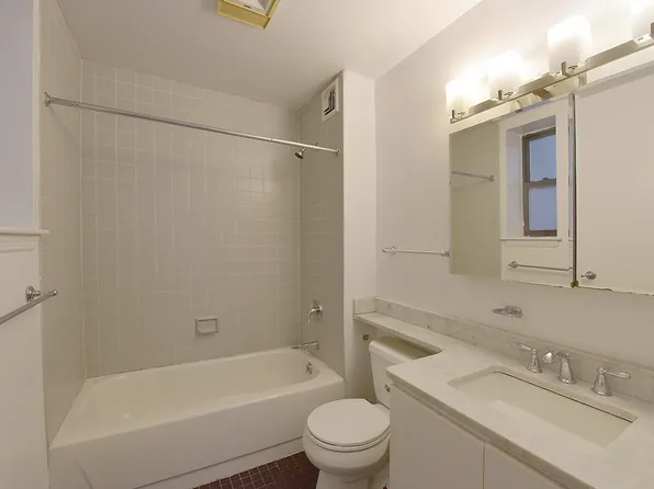 104 East 35th Street image 6 of 8