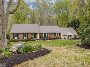 144 Saint Johns Dr, Glen Mills, PA 19342