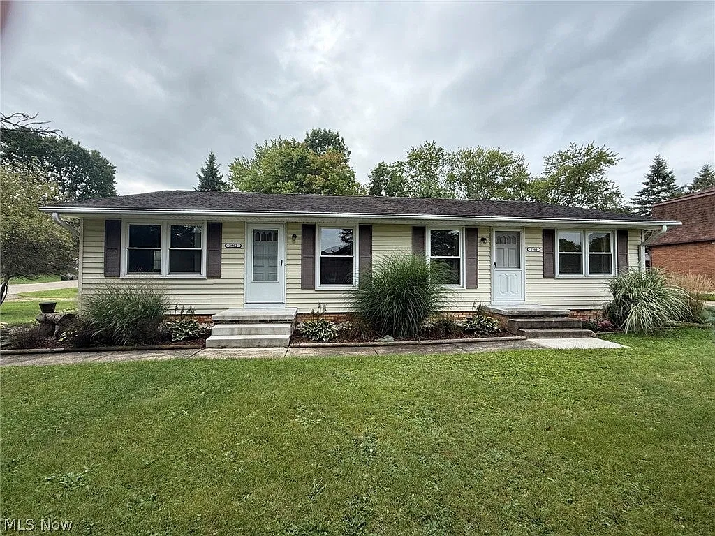 2 bed, 2.0 bath, 816 sqft, $1,300 — Photo 1