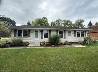 2902 Thackeray Ave NW, Massillon, OH 44646