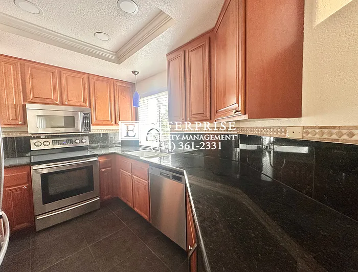 310 Lake St #310 — Photo 7