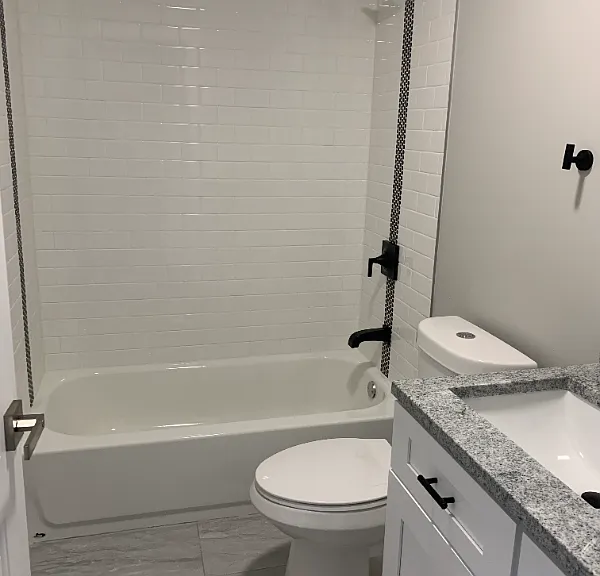 2945 W Peterson Ave #202 — Photo 7