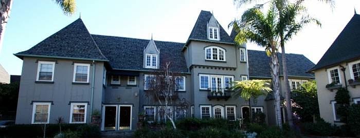 1st image of 266 N Lowena Dr