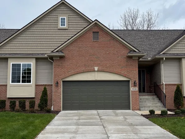 9046 Rhyan Rd, White Lake, MI 48386