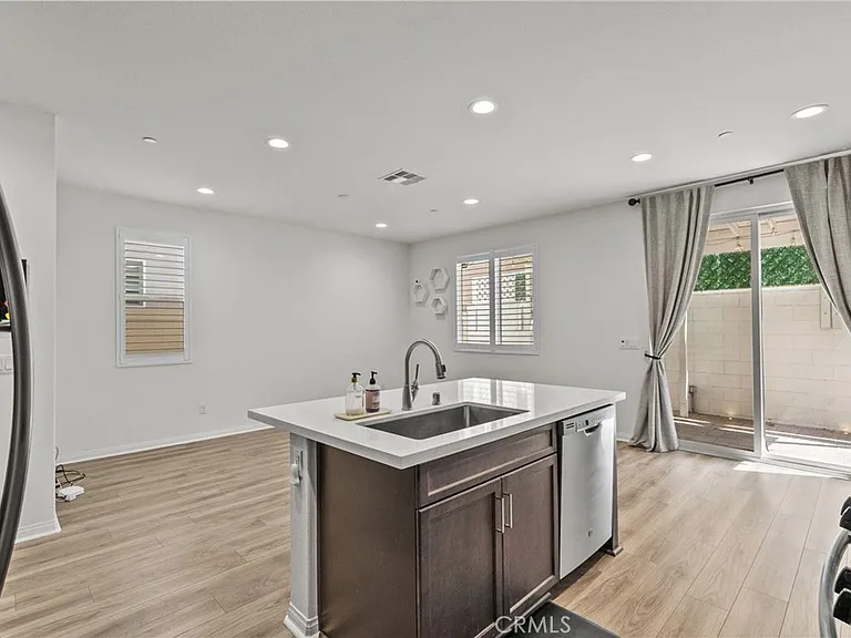 14610 W Isla Vista Dr — Photo 7