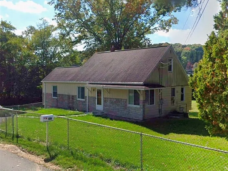 302 South Dr — Photo 26