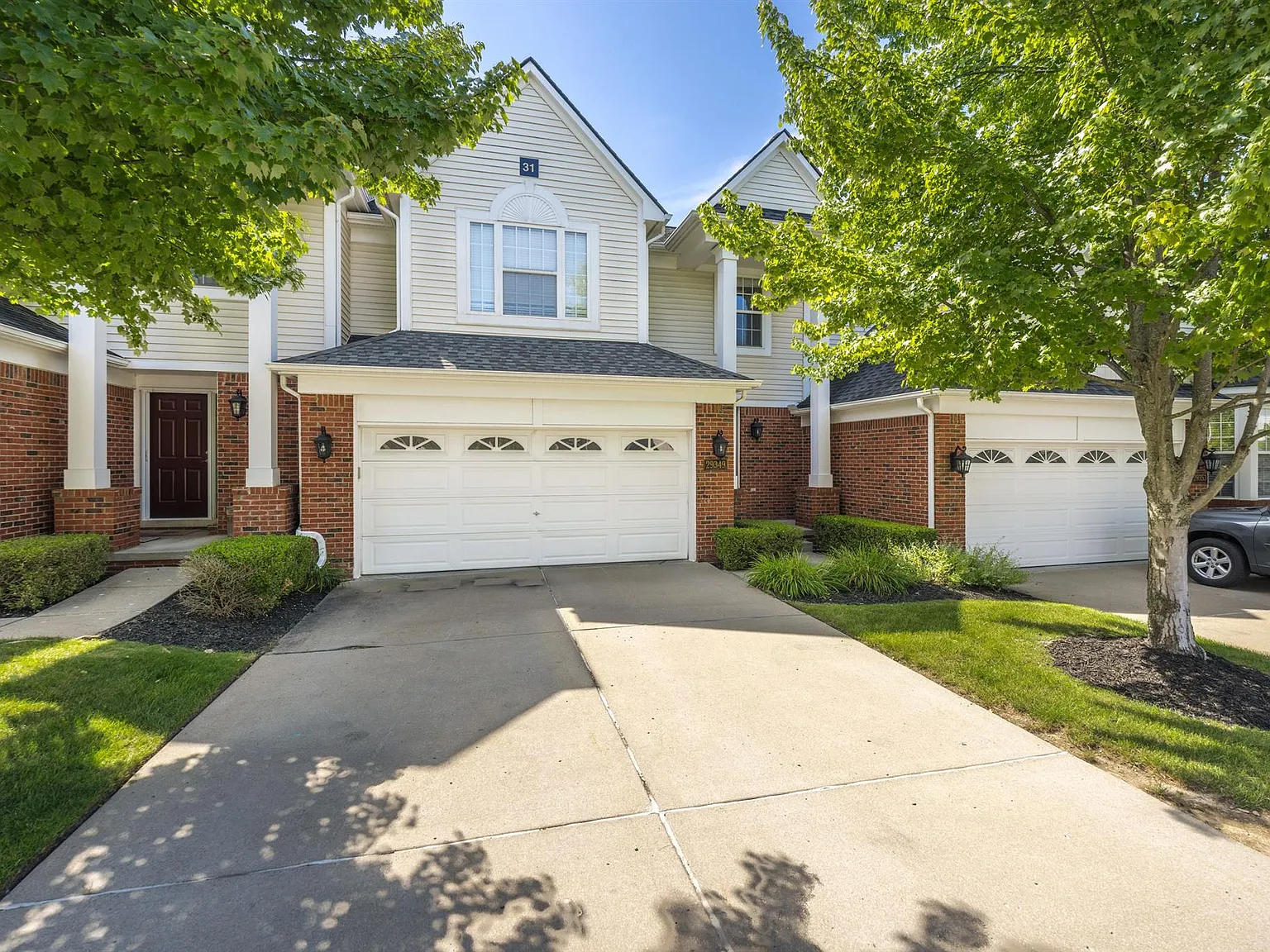 3 bed, 2.5 bath, 1626 sqft, $3,000 — Photo 2