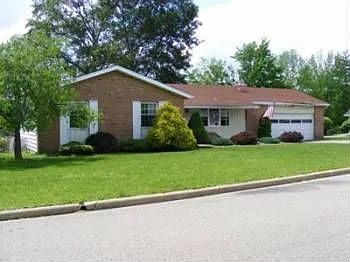 329 Carroll Rd photo 1