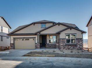 8703 Flattop St, Arvada, CO 80007