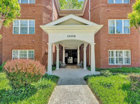 2220 Carolina Ave SW APT 305, Roanoke, VA 24014