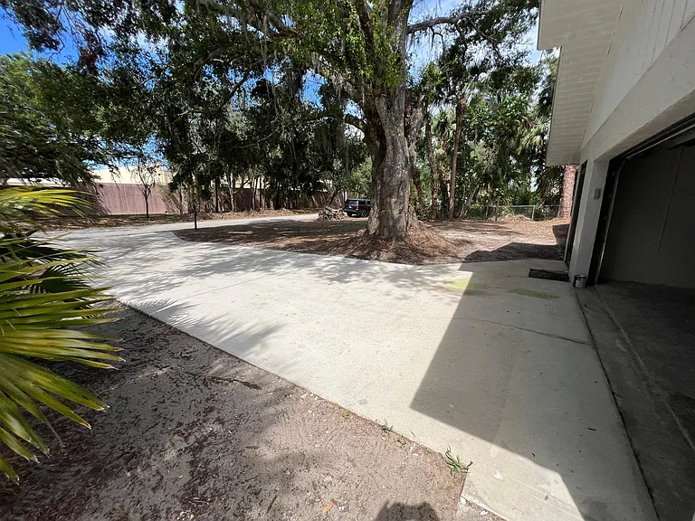 1206 Baldwin Pl — Photo 6