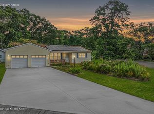 106 Pineway Drive, Forked River, NJ 08731