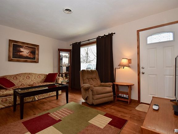 4th image of 21 Santa Anita Dr