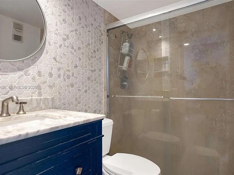 770 Claughton Island Dr #1114 — Photo 16