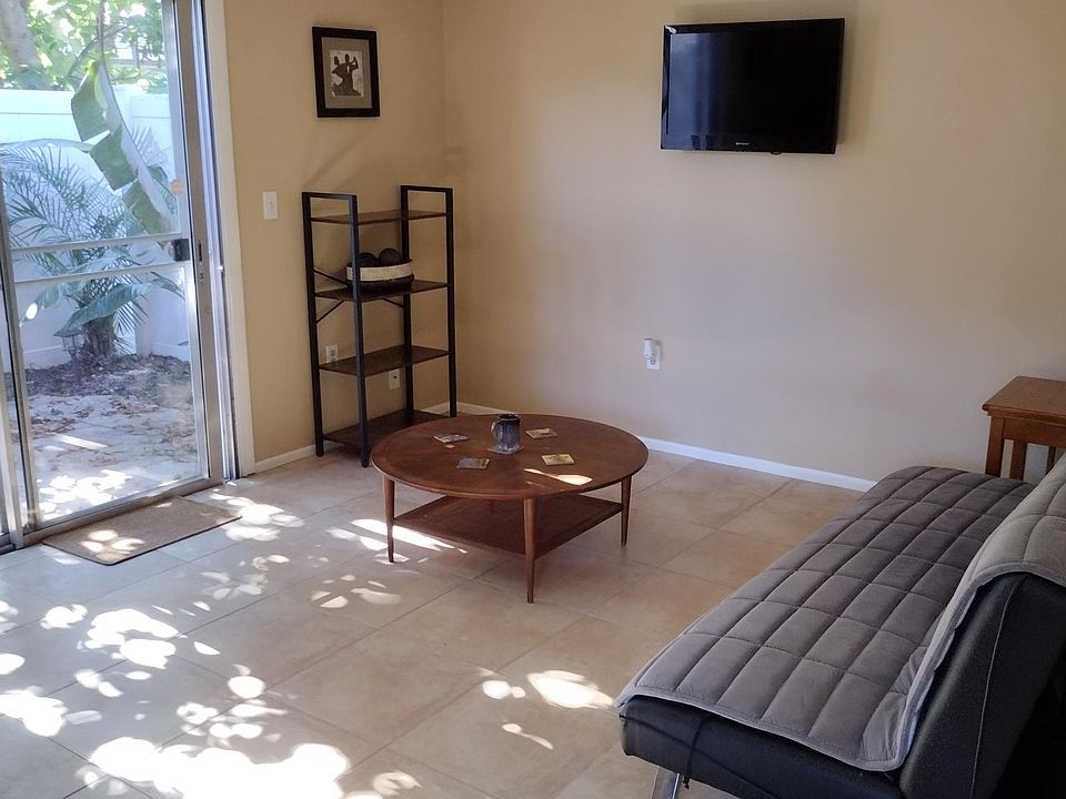 1st image of 411 Dorchester Sq #411