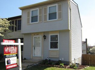 13637 Forest Pond Ct, Centreville, VA 20121