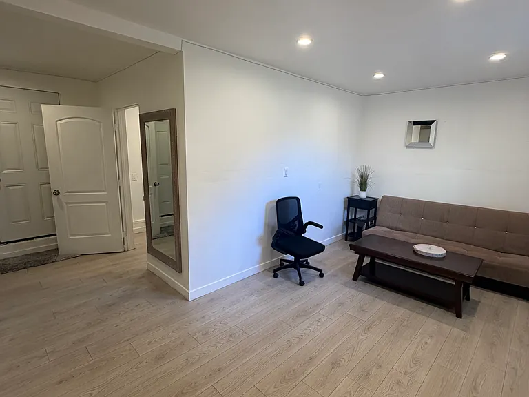 8166 Cantaloupe Ave — Photo 6
