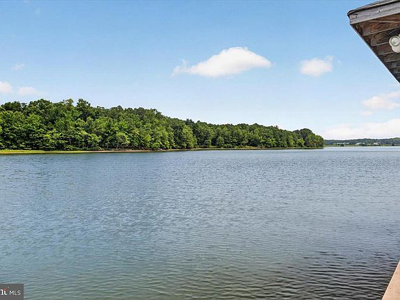 4th image of Mitchell Point Rd