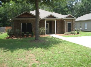 188 Oak St, Selma, AL 36701