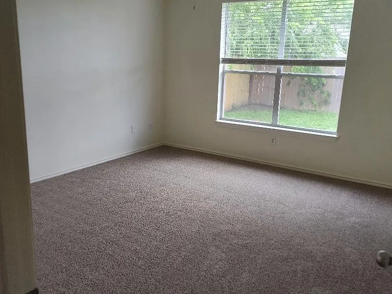 6327 Bonnie Chase Ln — Photo 23