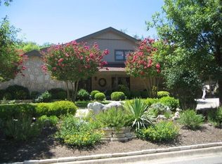 118 Spanish Oak Ln W, Kerrville, TX 78028