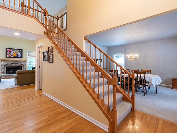 2nd image of 3N425 Woodland Ave