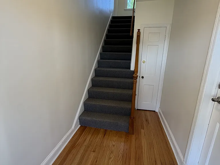 8 E Seminary Ave #2 — Photo 7