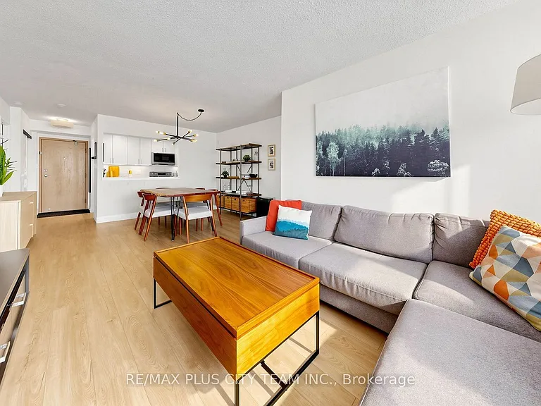 22 Southport St #437 — Photo 5